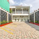 Reddoorz Plus Near Gembira Loka Zoo 2
